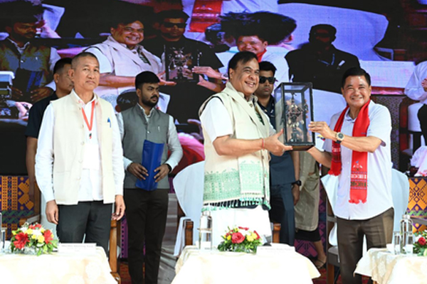 CM हिमंत बिस्वा सरमा ने 100 करोड़ की विकास परियोजनाओं का क‍िया उद्घाटन