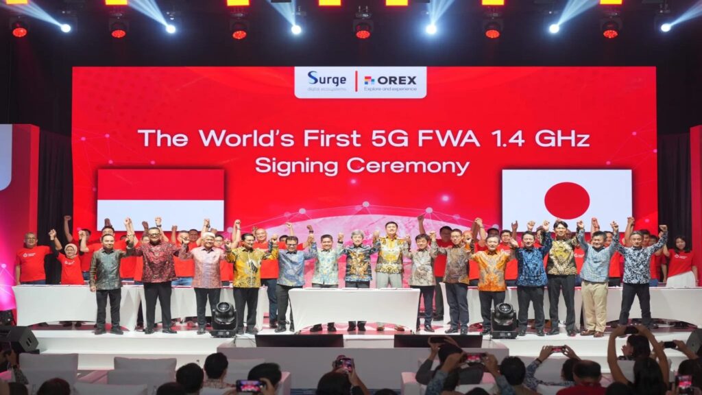 Foto: Peresmian Internet Rakyat