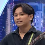 Mirip Fajar Sadboy, Oniel Mangoli Bikin Juri Indonesian Idol Season 14 Terpukau dengan Vokal Unik