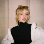 Sabrina Carpenter Bawakan ‘Such A Funny Way’, Liriknya Gambarkan Kisah Cinta yang Unik