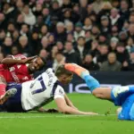 Alexander Isak Terancam Patah Kaki Usai Cetak Gol Pembuka, Liverpool Dihantam Kabar Buruk