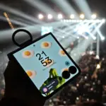 Generative Edit Samsung Galaxy: Ubah Foto Konser Penuh Keramaian Jadi Lebih Sempurna dengan AI