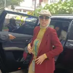 Venna Melinda Tiba di Rumah Duka Jimmy Rekartono, Ungkap Persiapan Pemakaman Sang Ayah di Cinere